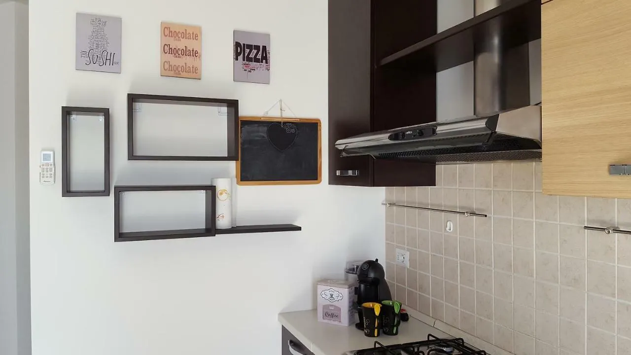 Ragdoll House Apartment San Giovanni Lupatoto 0*,